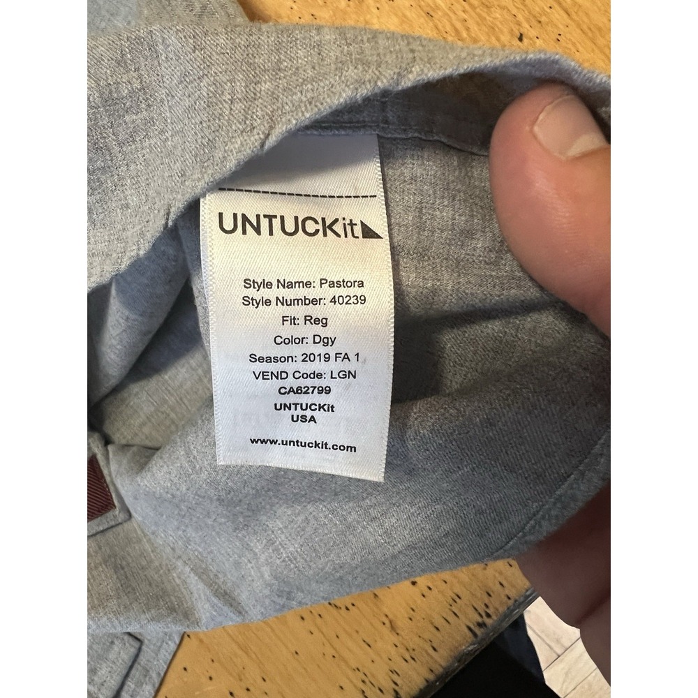 Untuckit Mens Shirt Large Pastora Long Sleeve Button Down Deer print hunting - Picture 7 of 10